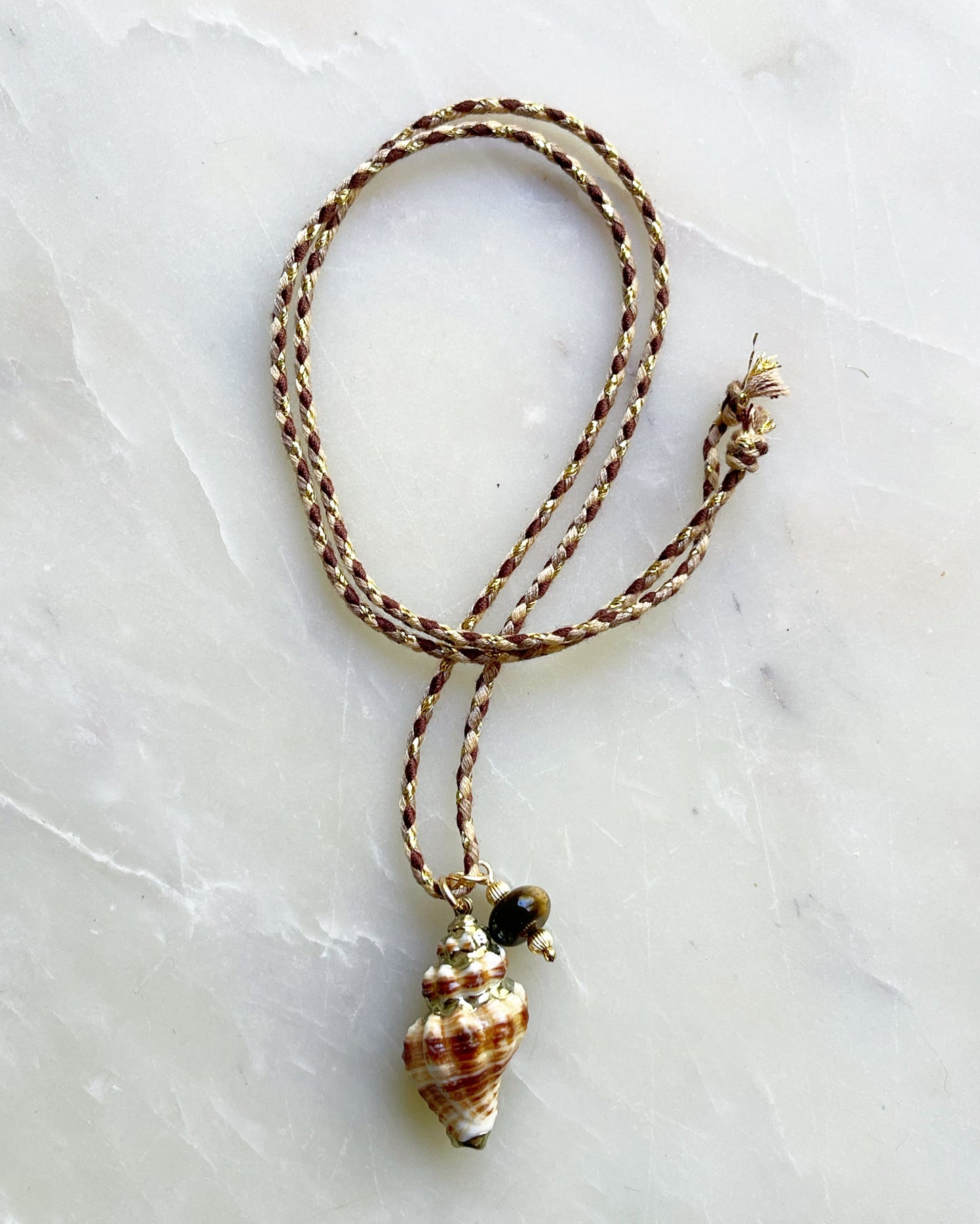 Shell Tie on Necklace