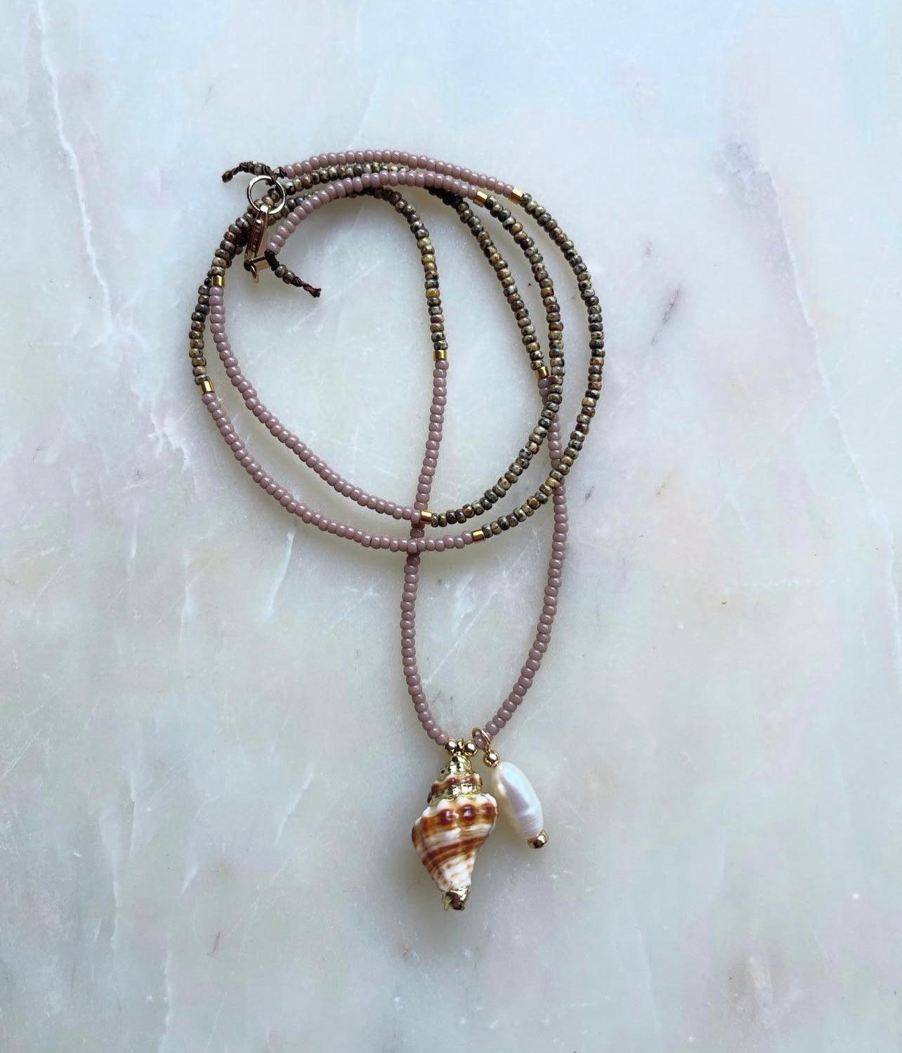 Long shell Charm Necklace