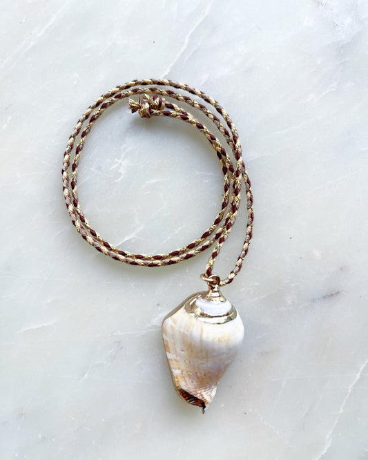 Shell Tie on Necklace