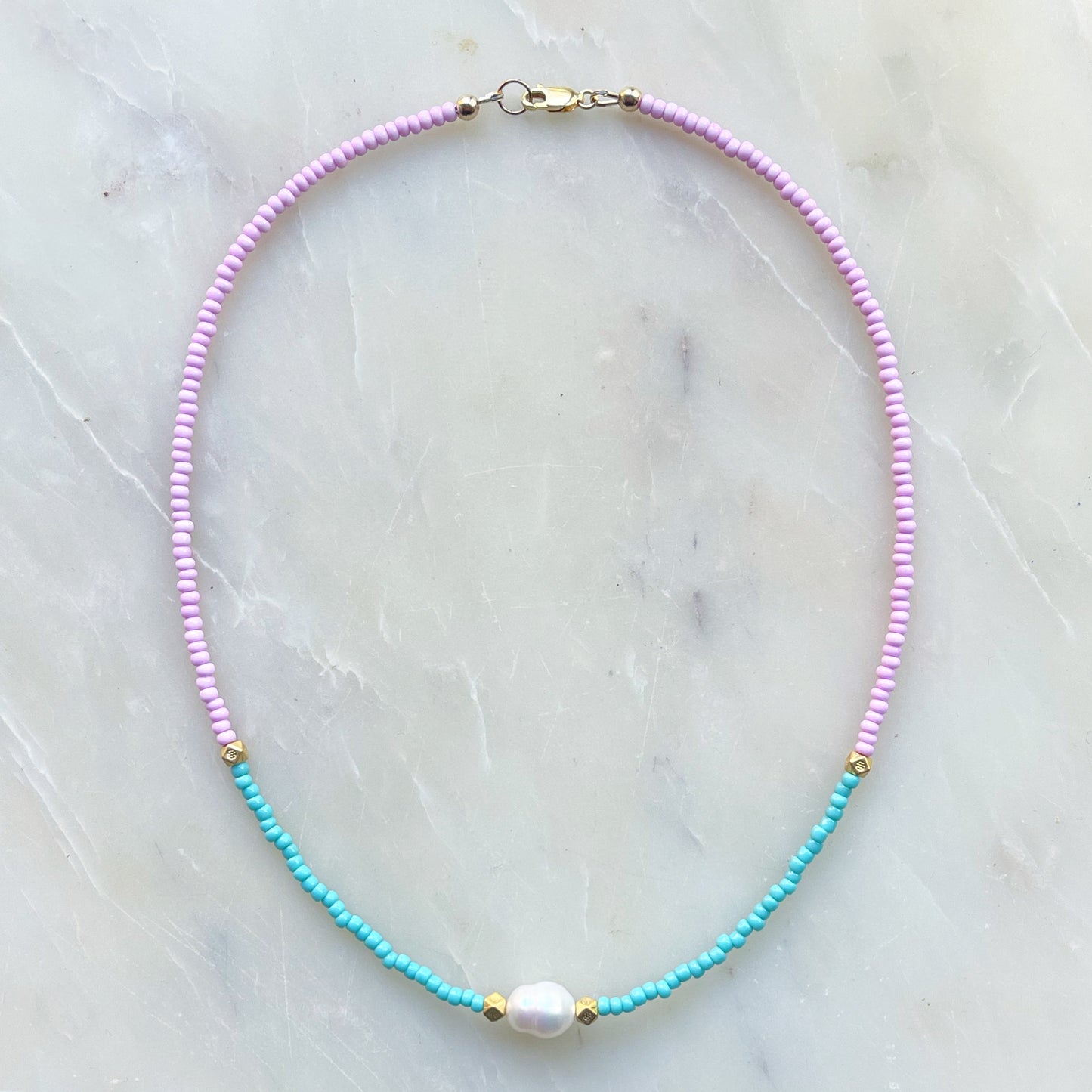 Two Tone Pearl Necklace