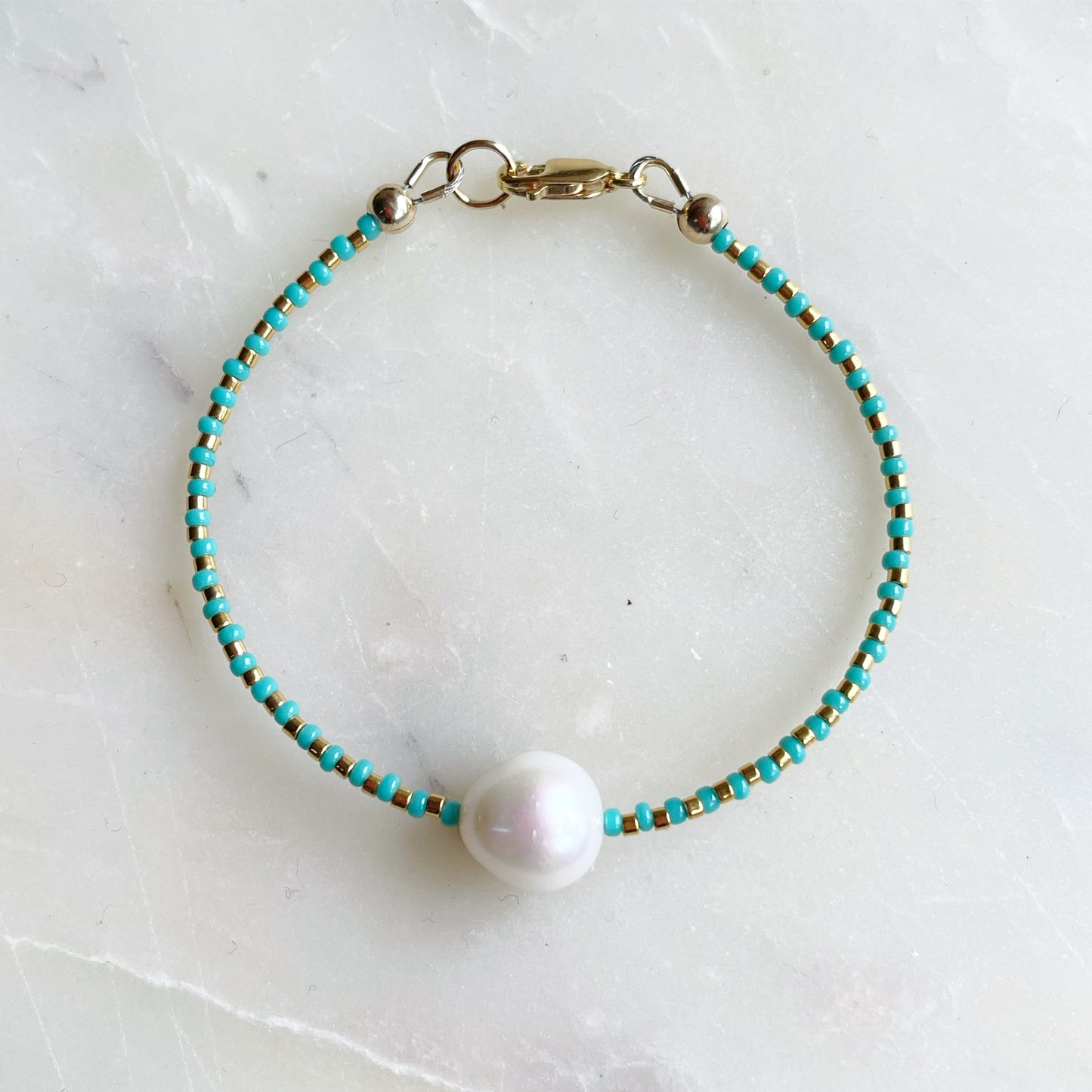 Central Pearl Bracelet