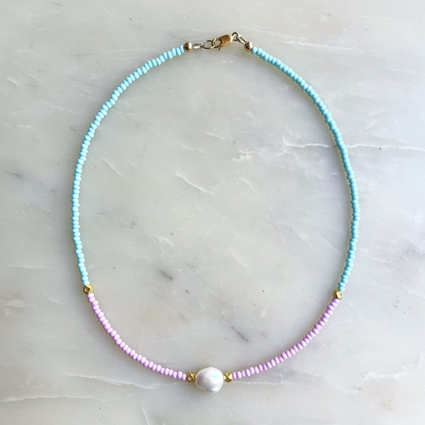 Two Tone Pearl Necklace