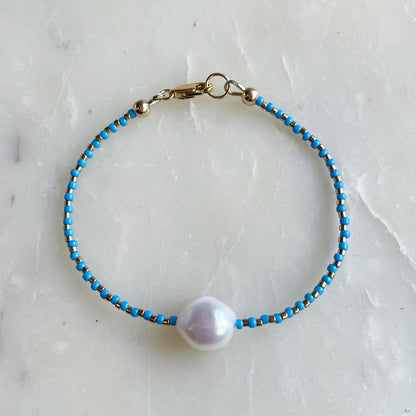 Central Pearl Bracelet